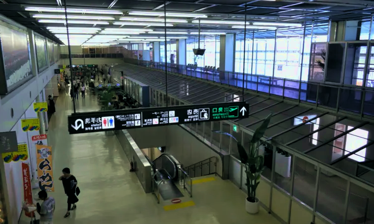 De luchthaven van Fukuoka