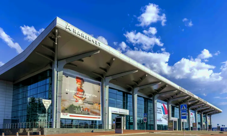 Internationale luchthaven van Charkov