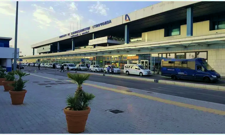 Luchthaven Falcone-Borsellino