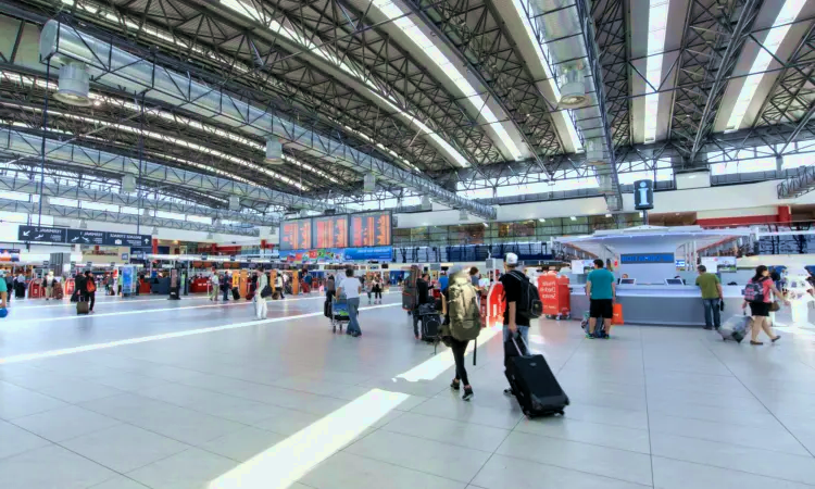 Luchthaven Václav Havel Praag