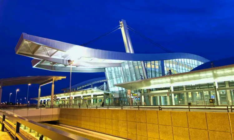 Gemeentelijke luchthaven Redding