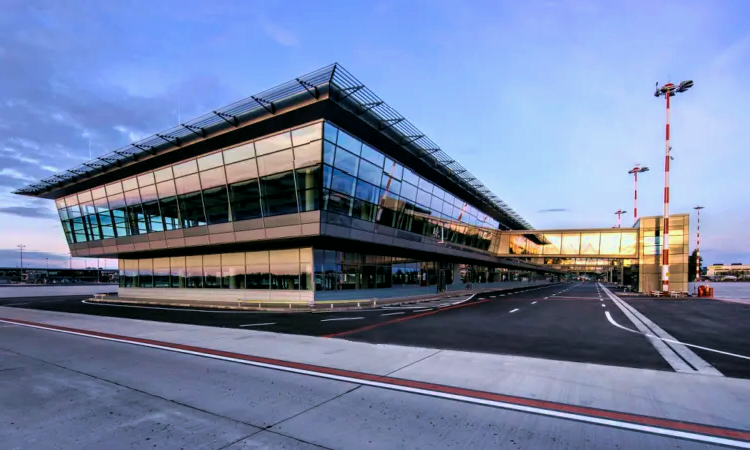 De internationale luchthaven van Riga