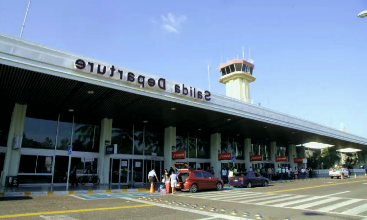 De internationale luchthaven Monseñor Óscar Arnulfo Romero