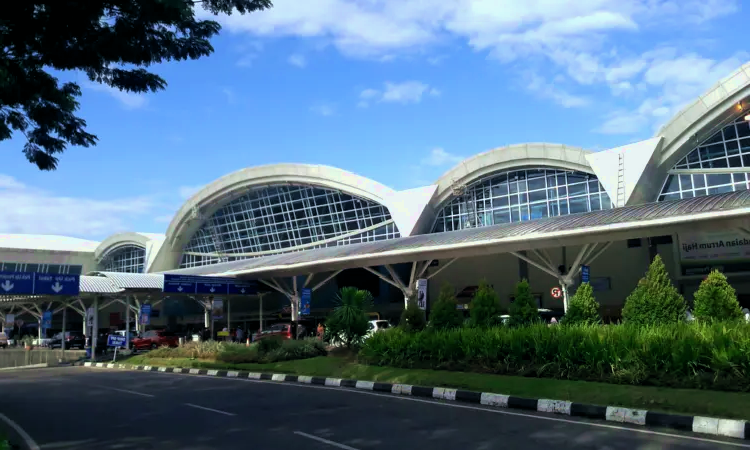 Internationale luchthaven Sultan Hasanuddin